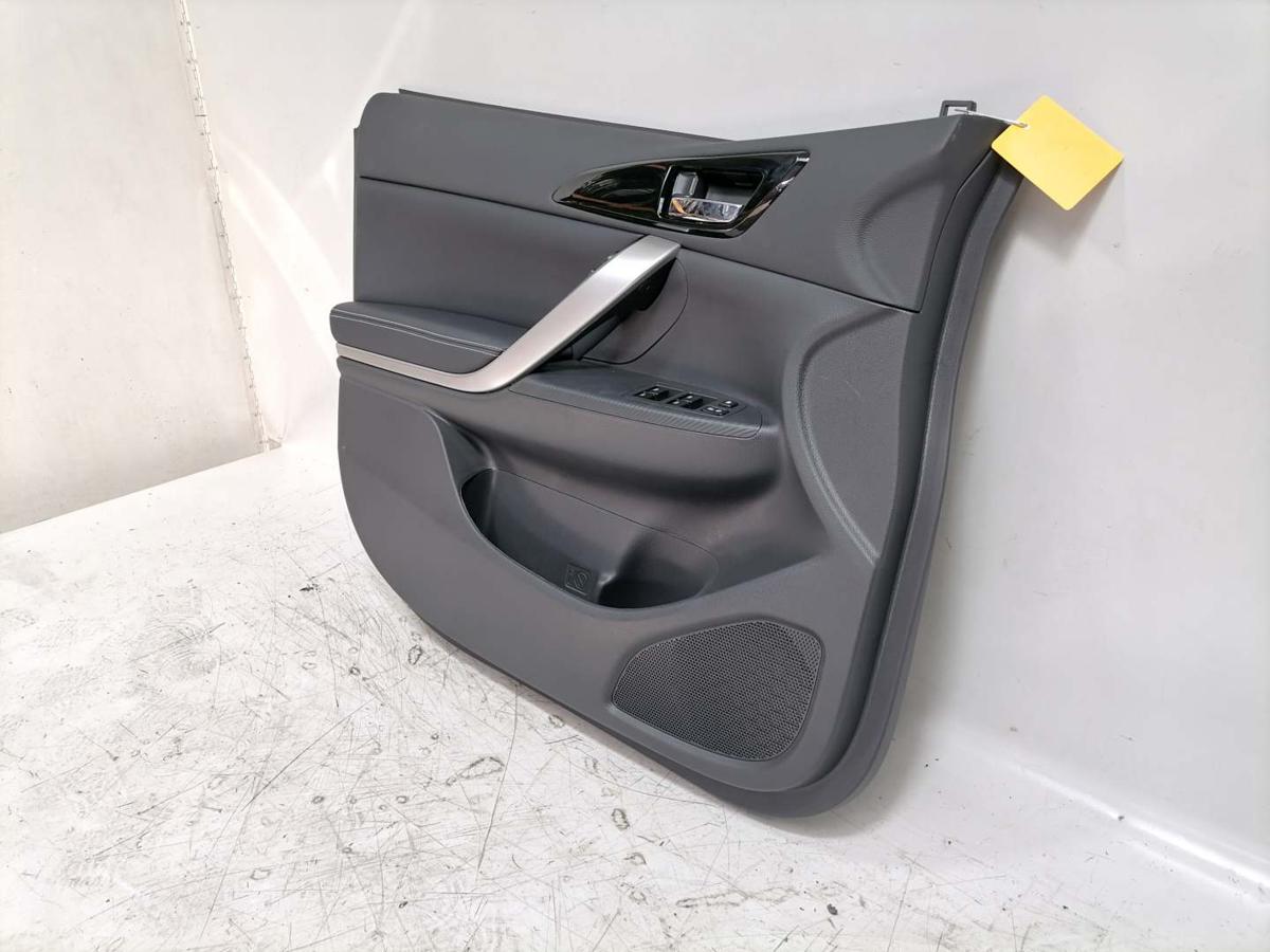 Mitsubishi Eclipse Cross original T&uuml;rverkleidung vorn links Facelift Bj.2023